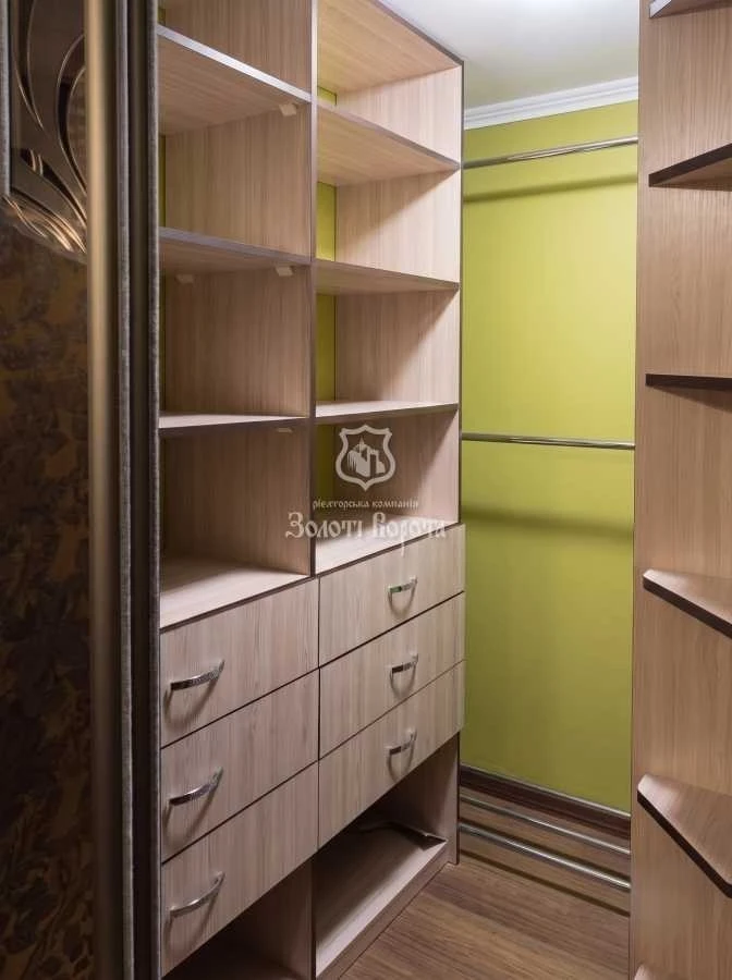 1-room apartment for sale 61.2 m², Kharkivske shosse, 19A
