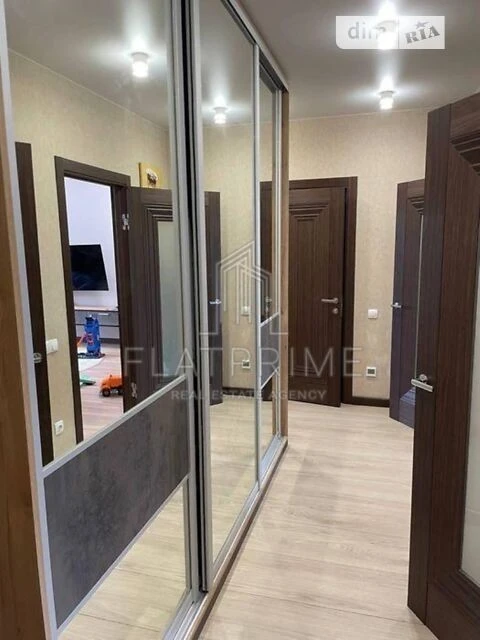 Sale of 2-room apartment 68 sq. m on Metrologicalhna Street 40B • ID 34