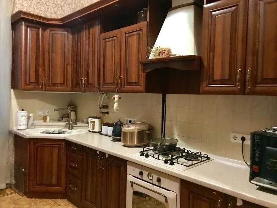 3 комнатная квартира в центре Одессы на ул. Греческой