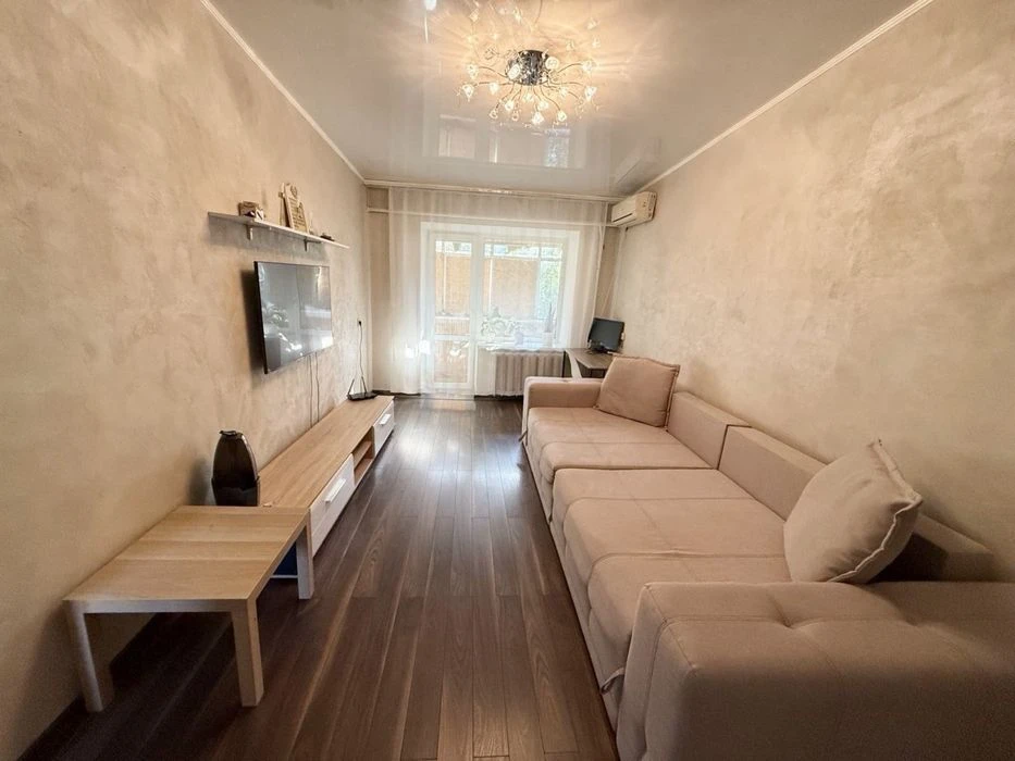 3-room apartment, Stalinka, Center, Vyacheslav Zaitsev (Lerm