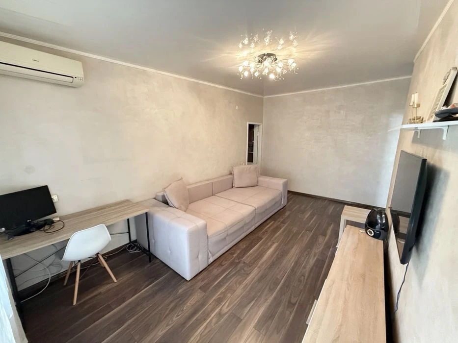 3-room apartment, Stalinka, Center, Vyacheslav Zaitsev (Lerm