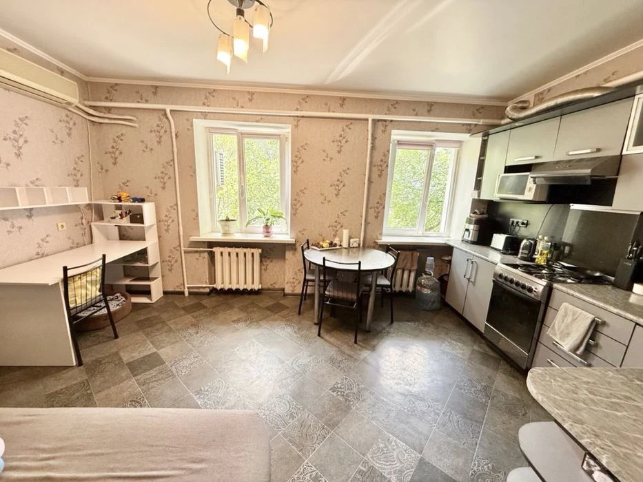 3-room apartment, Stalinka, Center, Vyacheslav Zaitsev (Lerm