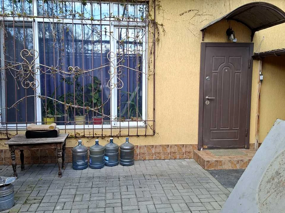 Apartment. Dnipro, Araratskaya St.