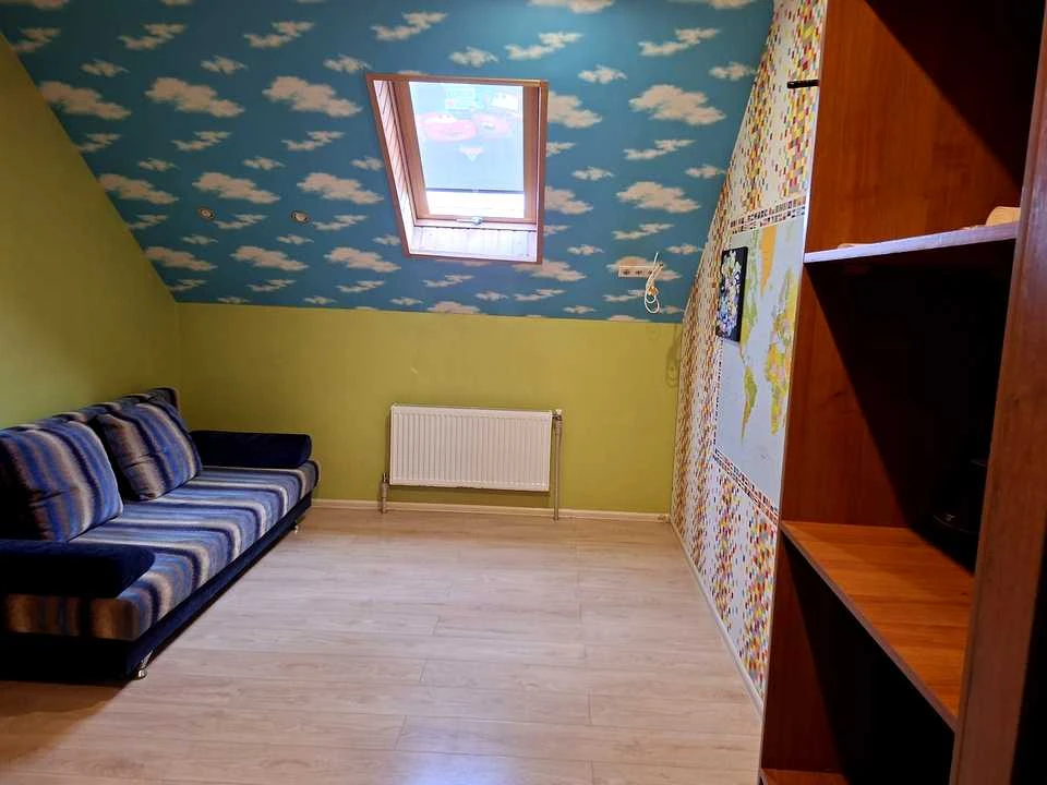 Apartment. Dnipro, Araratskaya St.