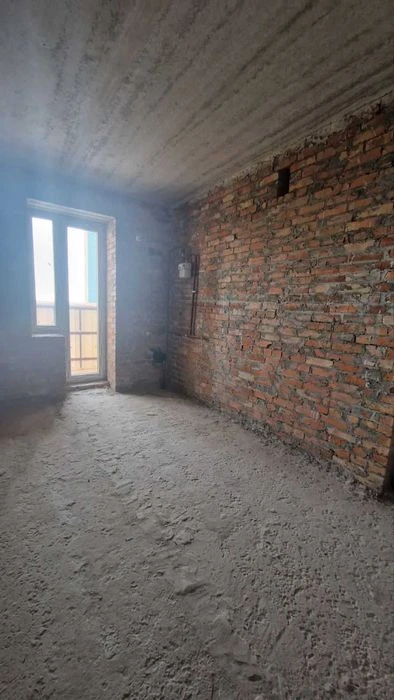 В продажу дворівнева квартира на Леваді по вул. Миру.