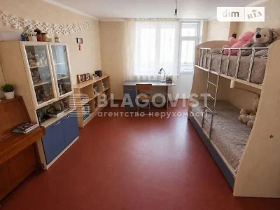 Продаж 3к квартири 120 кв. м на вул. Олени Пчілки 5 • ID 346