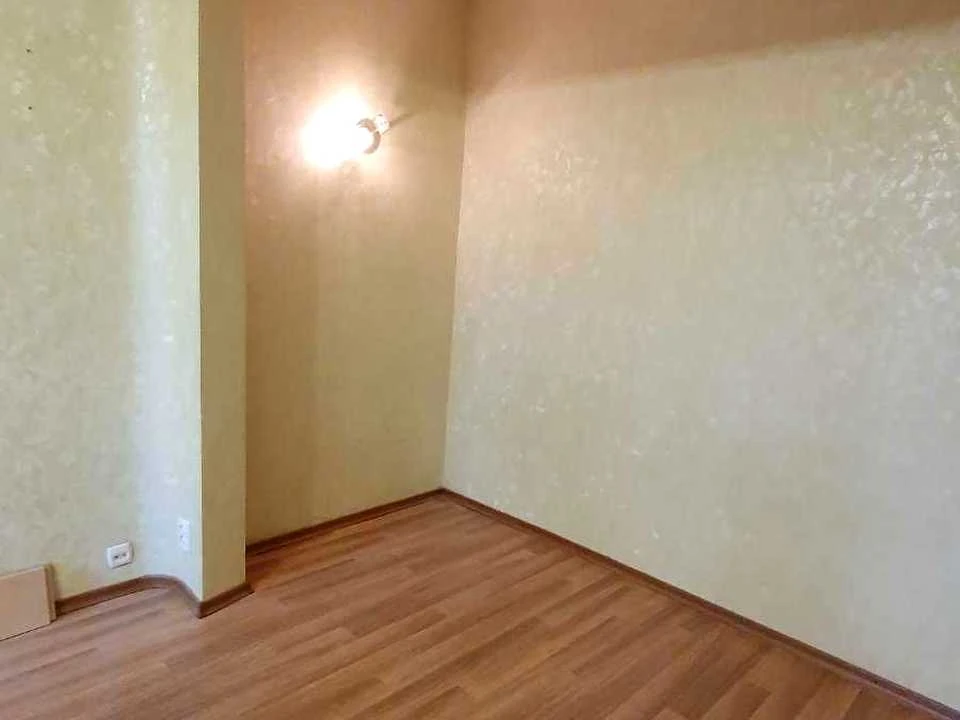 Apartment. Kharkiv, Kyrgyzka St.