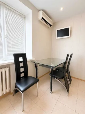 For sale 3-room apartment 69 m² O.Polya (top of Kirov)! Slavutych! Bezn