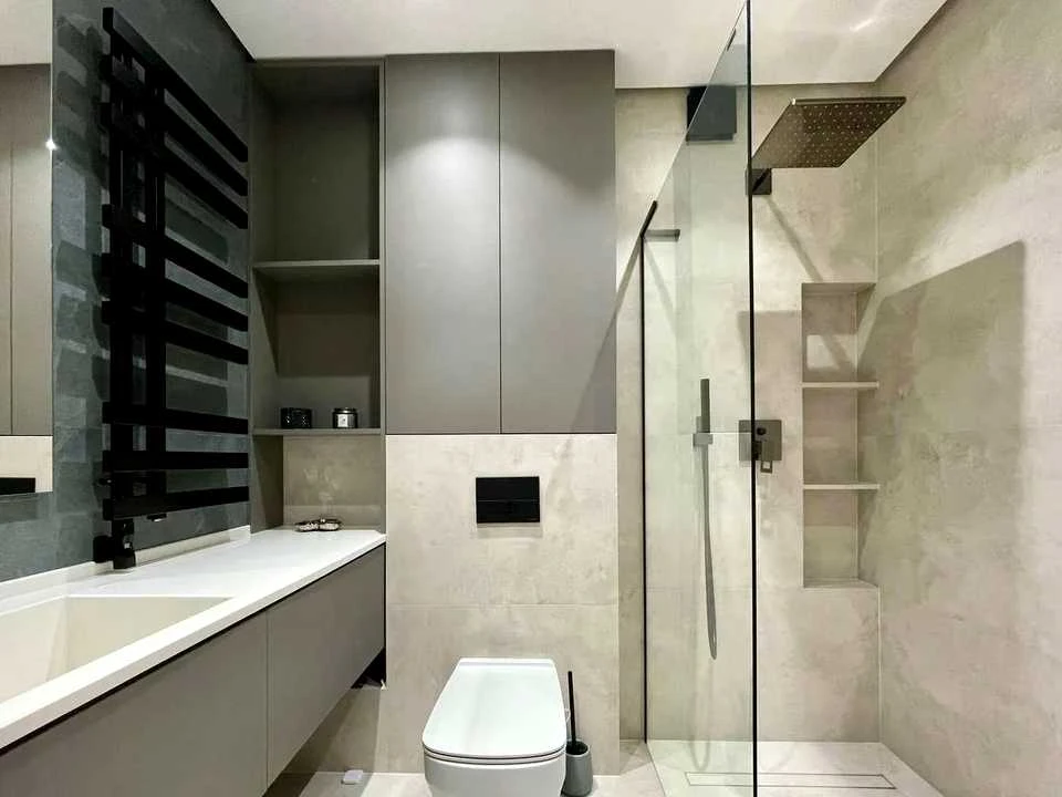 Apartment. Ivano-Frankivsk, Yuliana Pelesha St., 5, k