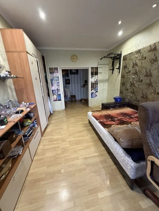 Продажа 3ой полнометражной квартиры в Днепровском р-не