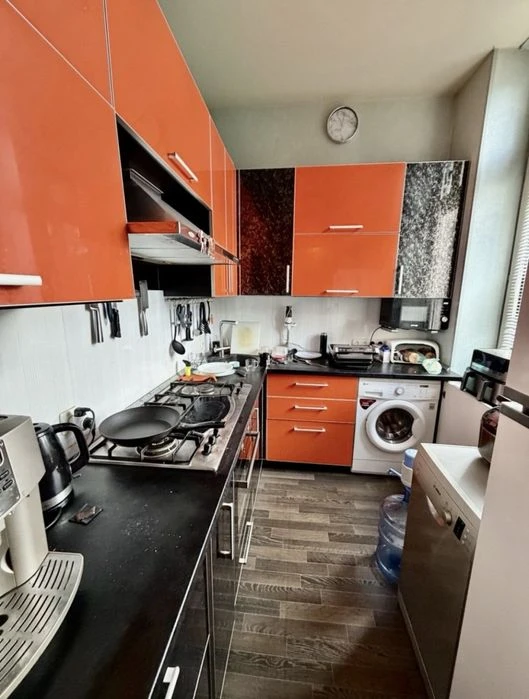 Продажа 3ой полнометражной квартиры в Днепровском р-не