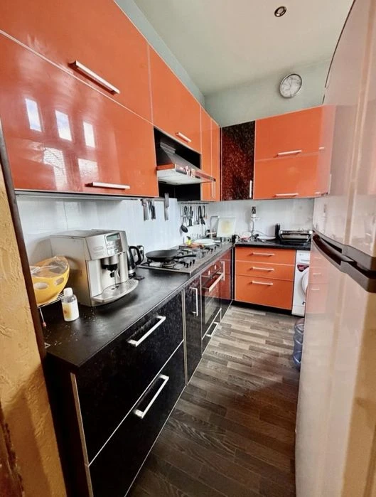 Продажа 3ой полнометражной квартиры в Днепровском р-не