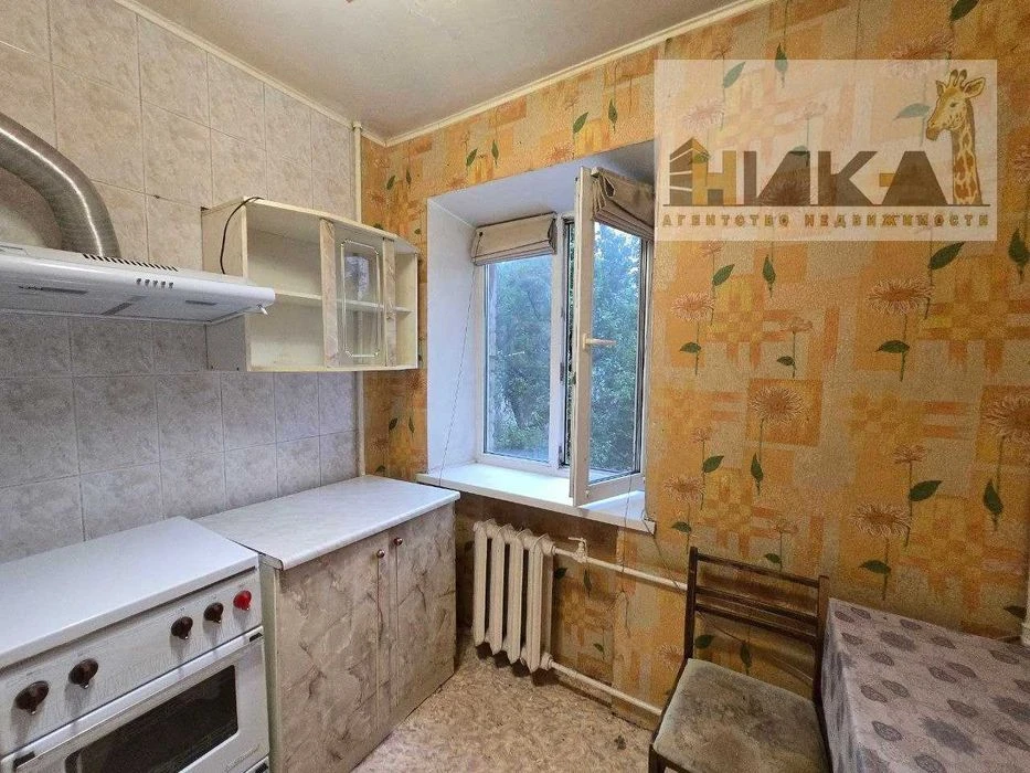 Продам 1 комнатную квартиру пр. Металлургов