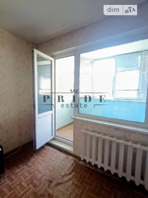 For sale 2-room apartment 69 sq. m. on Dragomanova Street 14 • ID 3455