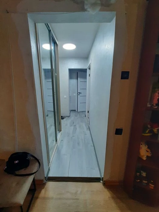 Attention! I will sell a 2-square-meter apartment in Levoberezhny 2, near Varus \