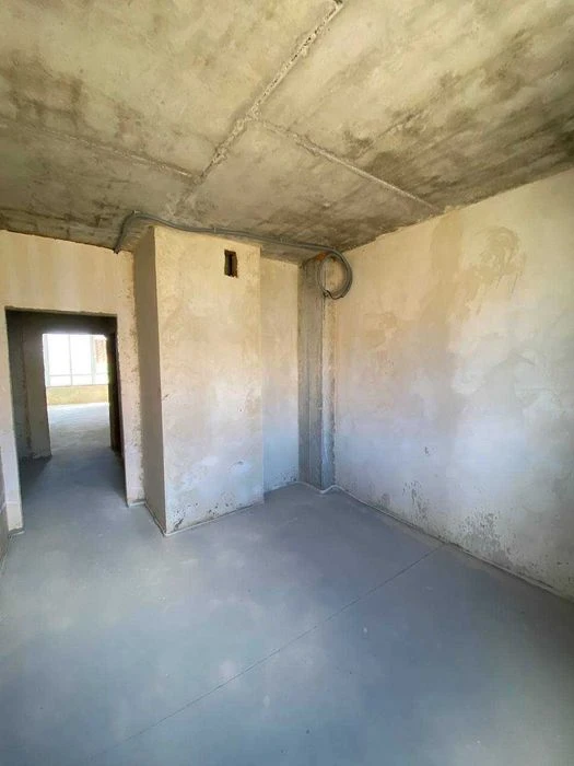 Продам 2-комнатную квартиру в новостройке 66 метров.