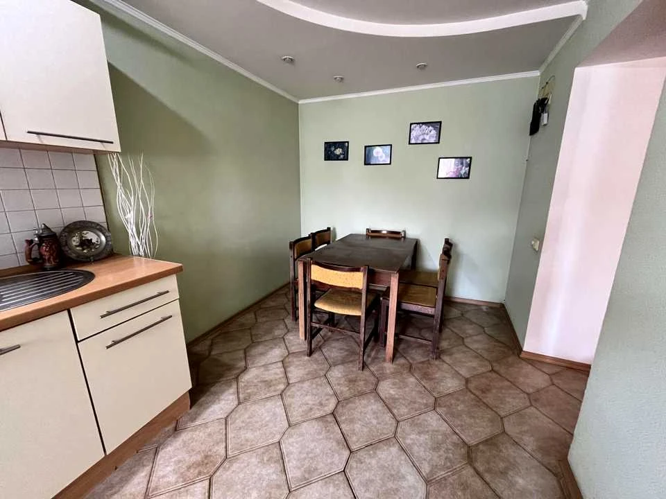 Квартира. Запорожье, Крепостная ул. (Грязнова)