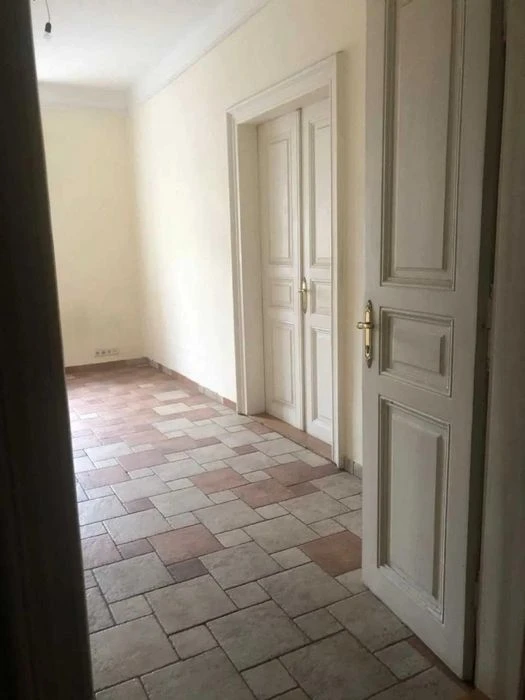 For sale 2-room apartment 41 m² 1/3ts Ivan Franko St. 85000$