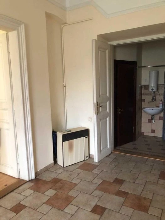 For sale 2-room apartment 41 m² 1/3ts Ivan Franko St. 85000$