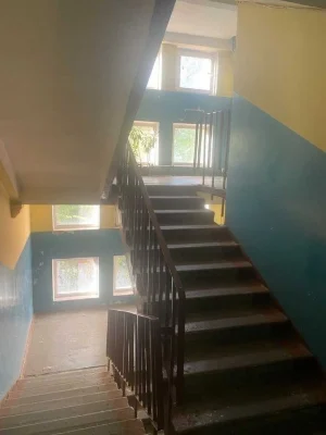 3 rooms, 16 Holosiivska St., Holosiivska metro station