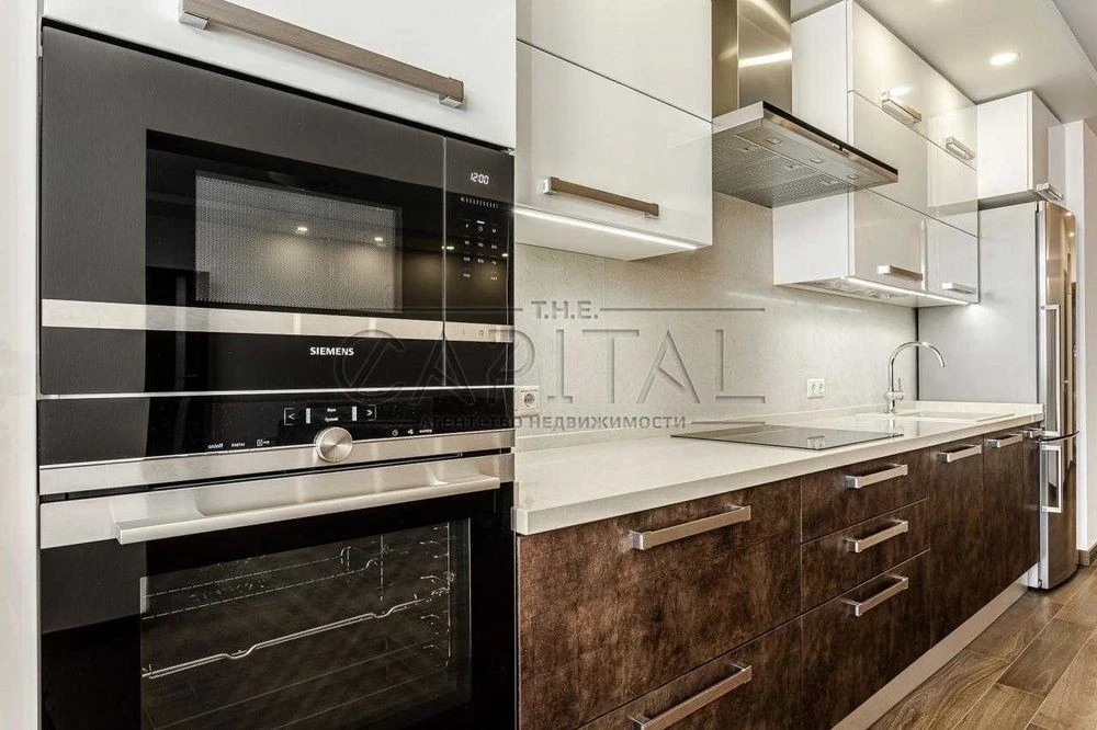 Sale of a new 108 m² apartment with designer renovation