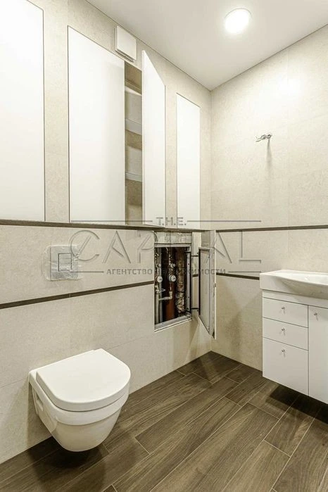 Sale of a new 108 m² apartment with designer renovation