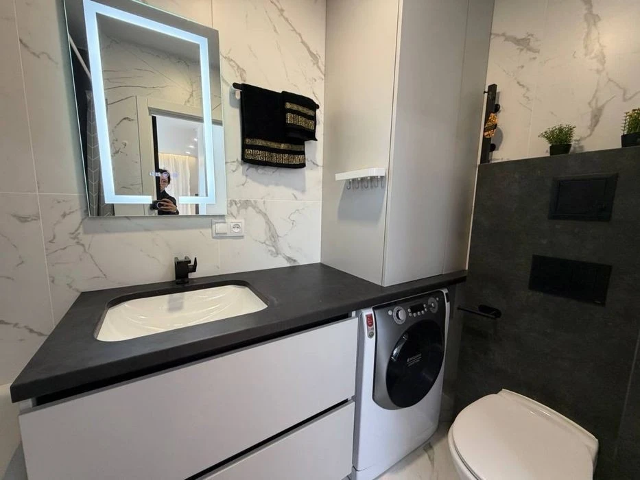 For sale 1-room apartment in the residential complex Nova Angliya