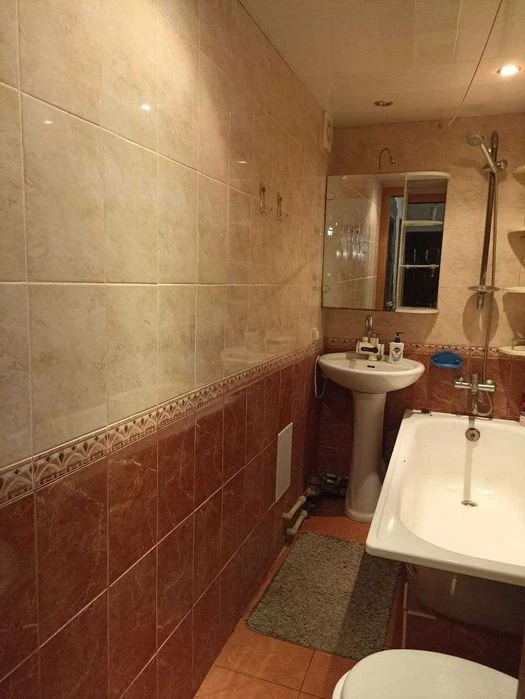 2-room apartment, 39B Gvardiytsiv-Shyronintsiv St., Saltivka, city A