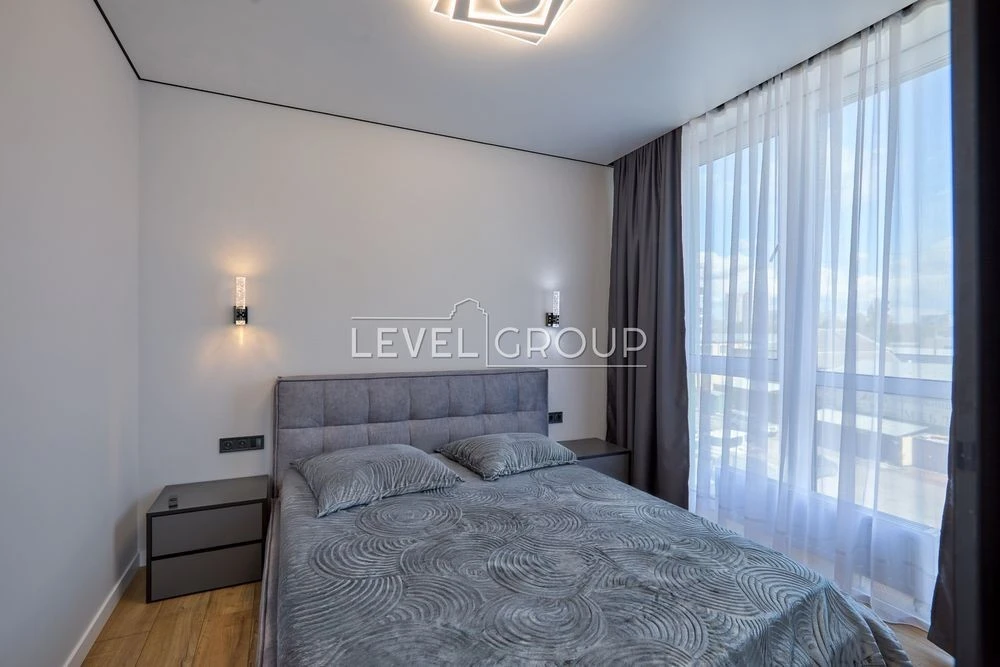 Sale of 1-room apartment 56m2 with new renovation in the Great residential complex