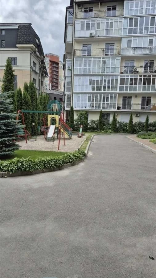 1-room apartment for sale 36 m², Stepana Kovnira St., Rud