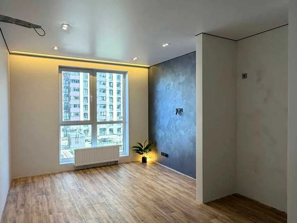 Apartment. Kyiv, Air Force Ave. (Povitroflotsky)