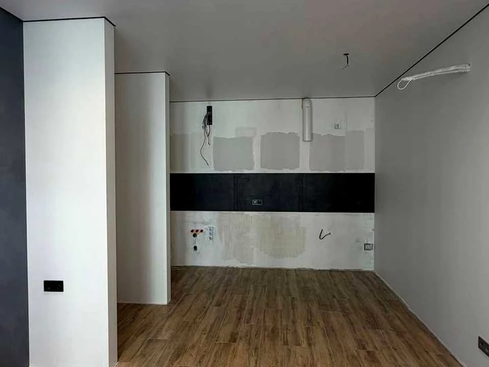 Apartment. Kyiv, Air Force Ave. (Povitroflotsky)