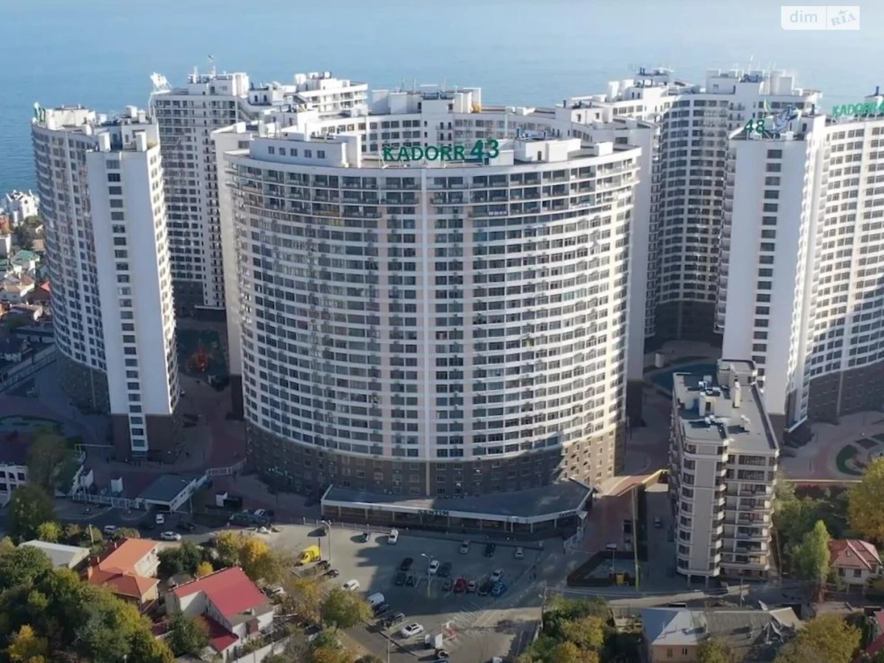 Продажа квартир Приморский.
