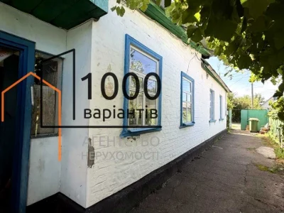 Будинок. Черкаси, Івана Гука пров.