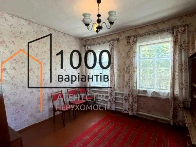 Будинок. Черкаси, Івана Гука пров.