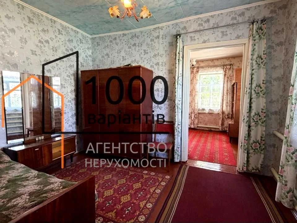 Будинок. Черкаси, Івана Гука пров.
