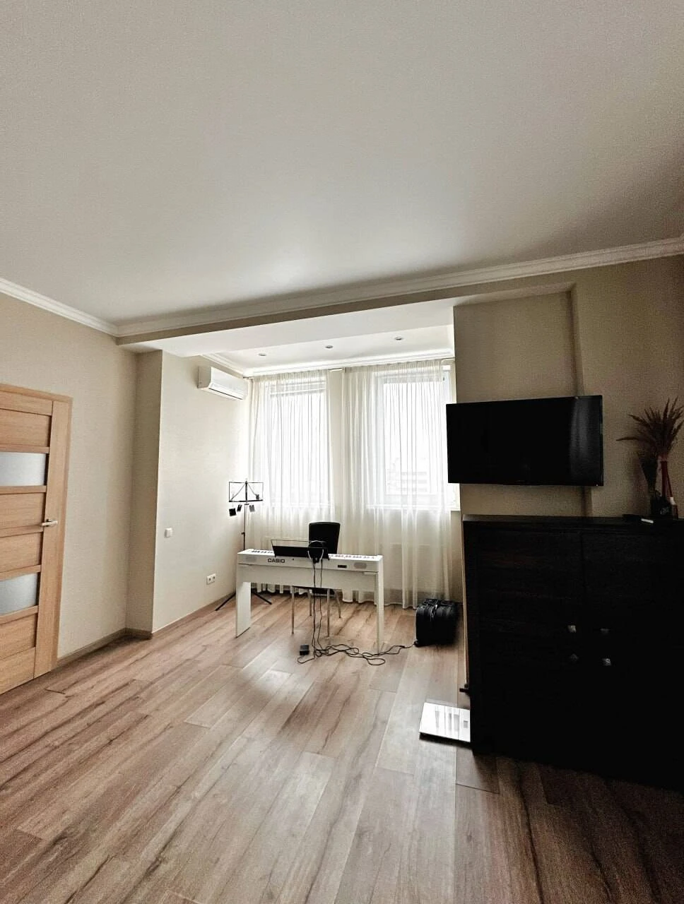 2-room apartment for sale, Pechersky district, Mykola Mikhnovskyi Blvd. (Dr.