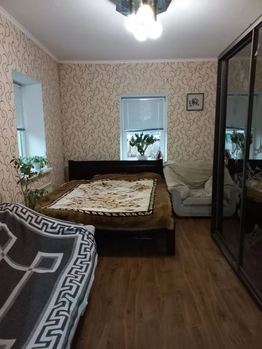 Продам дом на правом