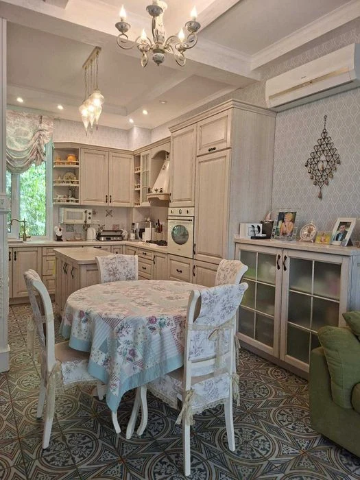 A cozy house in Tairovo, the sea is within walking distance, the district of streets