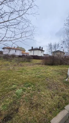 Прекрасный УЧАСТОК в Совиньоне, 15 соток, фасад 39,78м
