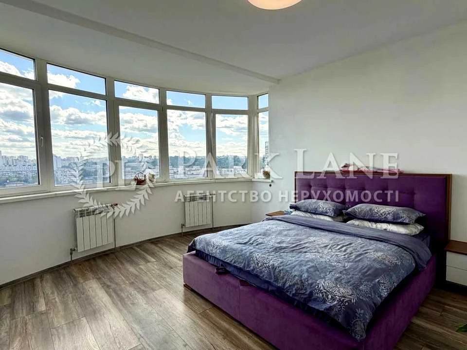 Apartment. Kyiv, Yuriy Kondratyuk St.