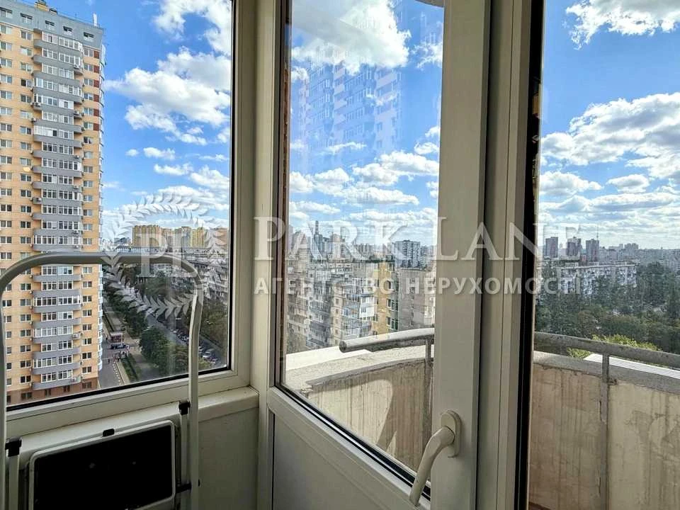 Apartment. Kyiv, Yuriy Kondratyuk St.