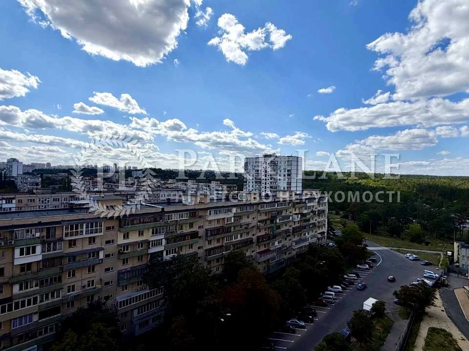 Apartment. Kyiv, Yuriy Kondratyuk St.