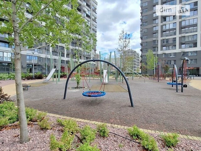 Sale of 1-room apartment 44.2 sq. m. on Rodiny Kristeriv St. 14B •