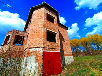 Будинок. Хмельницький, Селекційний пров.