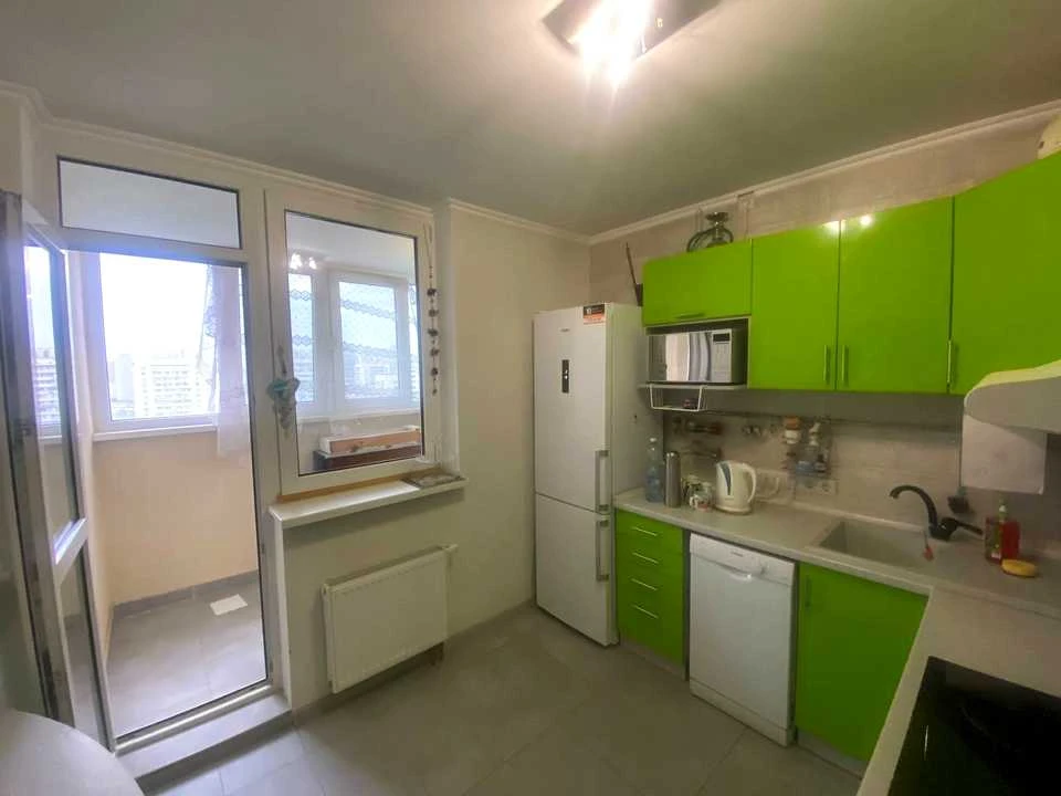 Квартира. Киев, Соломеи Крушельницкой ул.