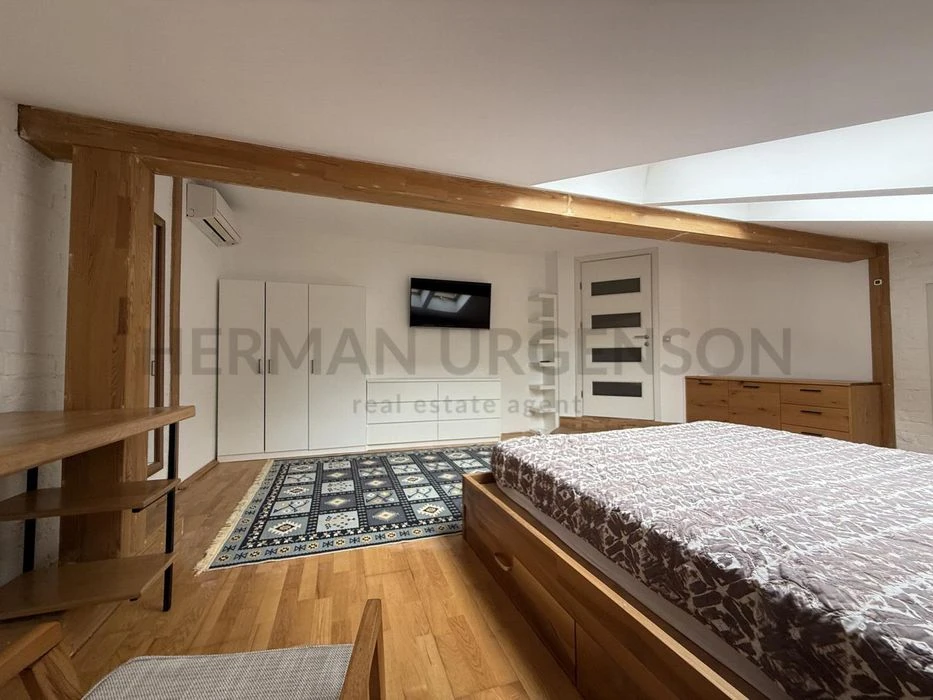 Продаж 3к квартири 116 м.кв / вул. Підградська, Центр