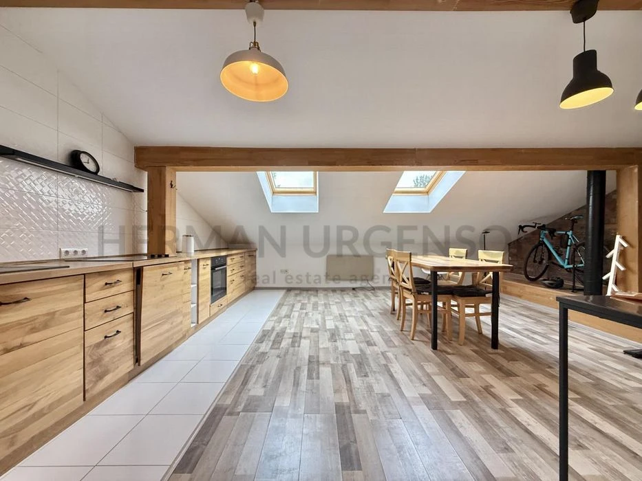 Продаж 3к квартири 116 м.кв / вул. Підградська, Центр