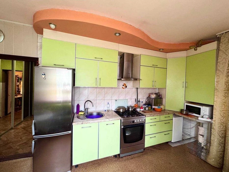 I will sell a 3-room apartment in the Moskalivka area (Center, Tsi district)