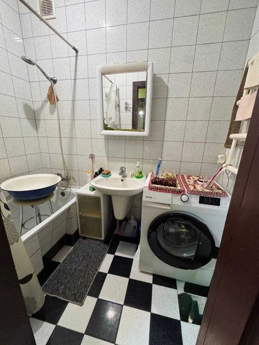 I will sell a 3-room apartment in the Moskalivka area (Center, Tsi district)